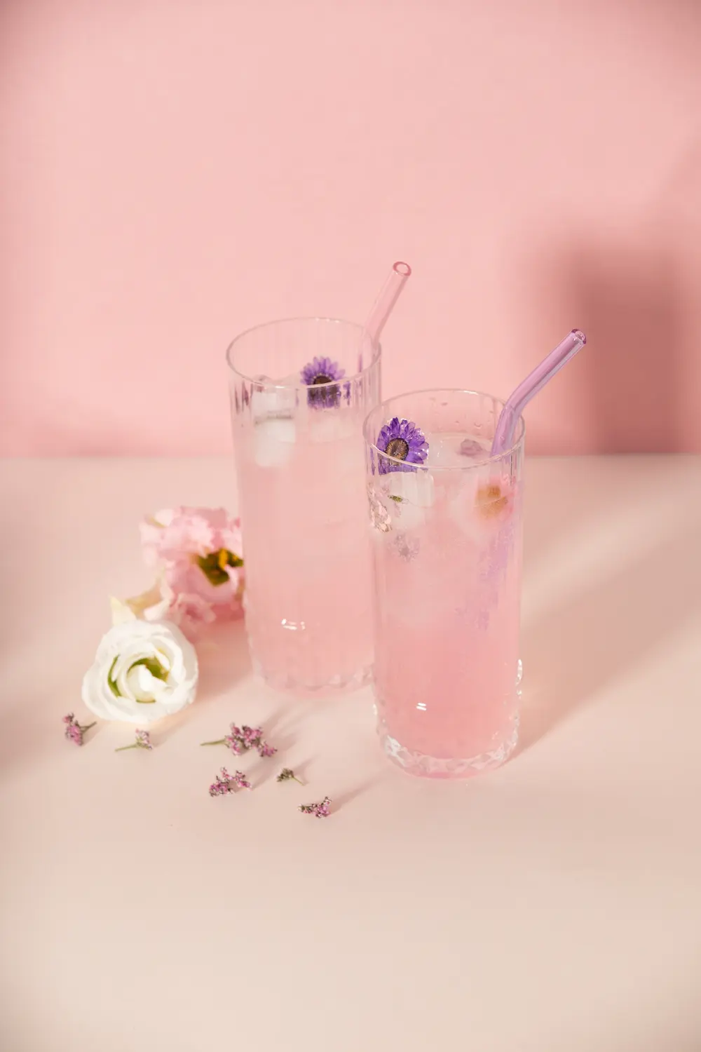 cocktail floral and tonic